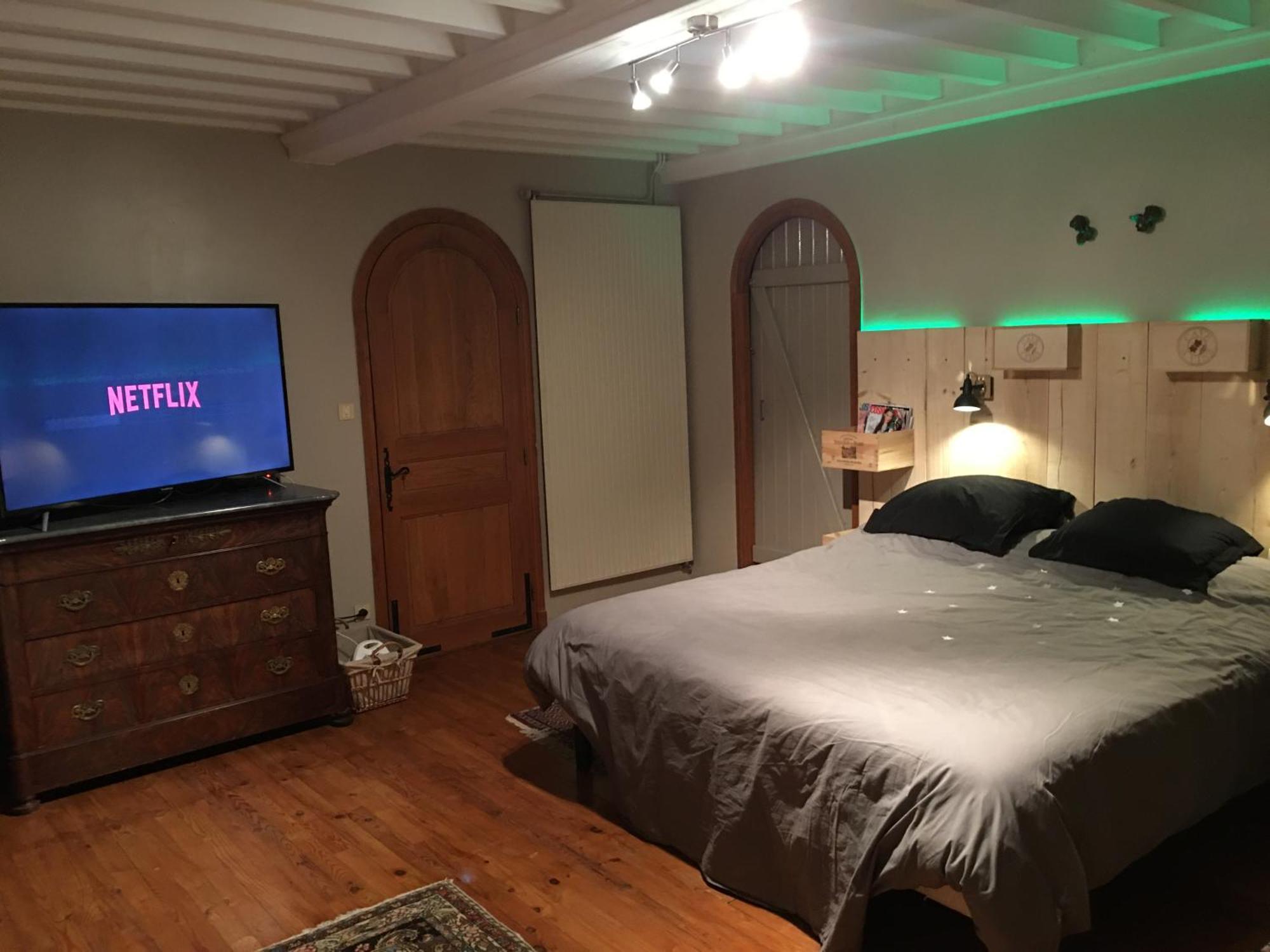 Chez-Sixtine Apartment Albon Ngoại thất bức ảnh