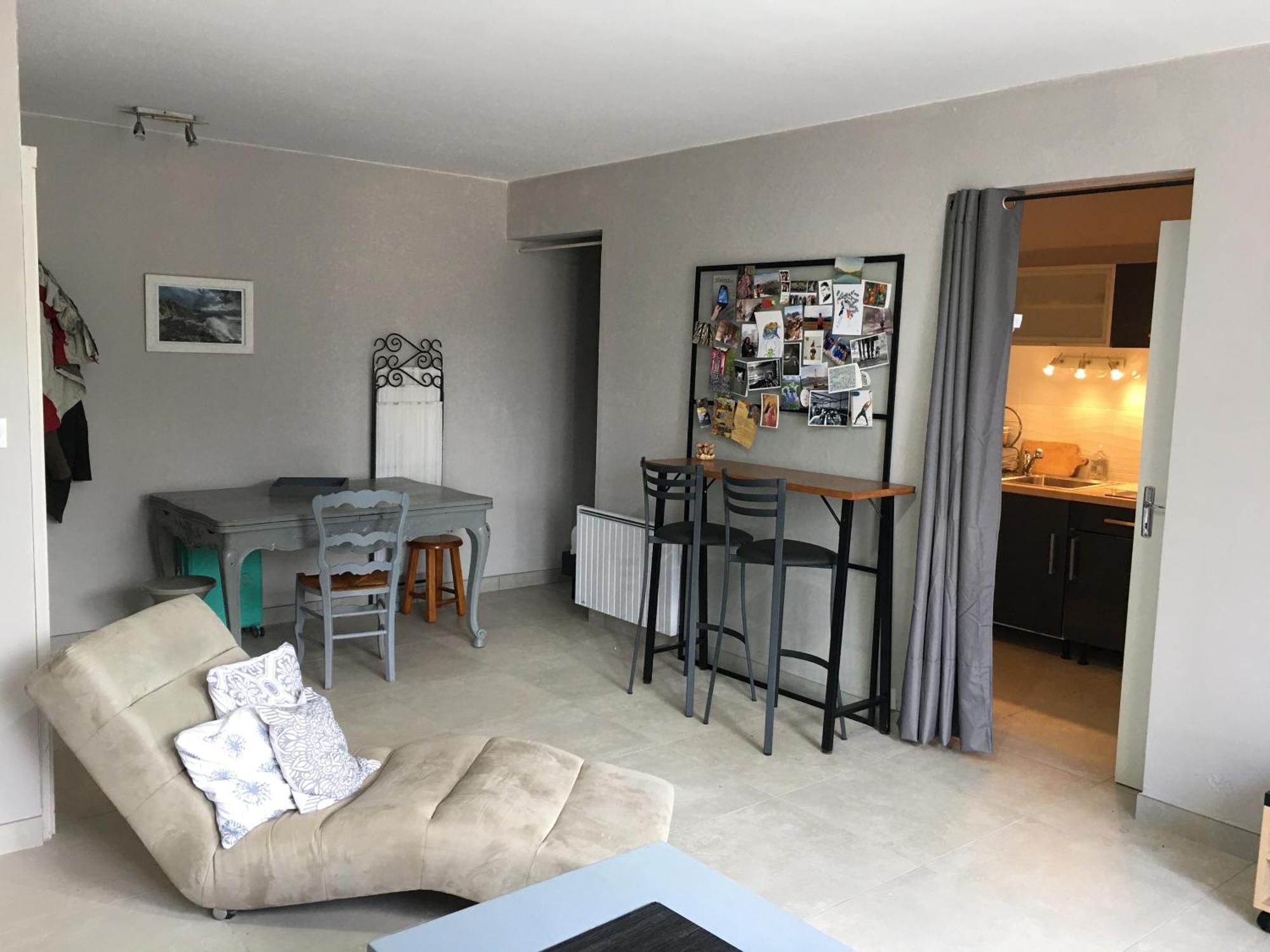 Chez-Sixtine Apartment Albon Ngoại thất bức ảnh