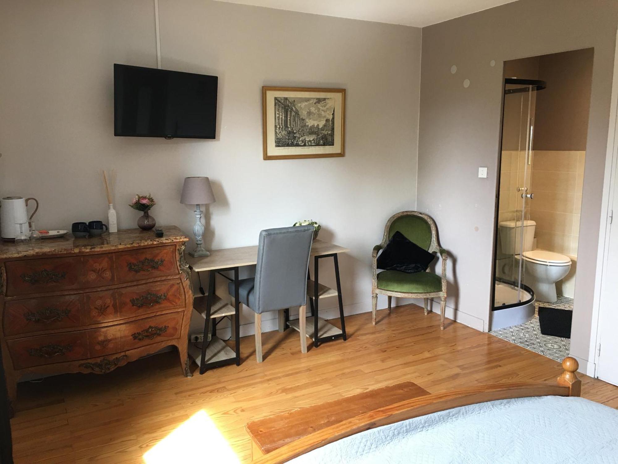 Chez-Sixtine Apartment Albon Ngoại thất bức ảnh
