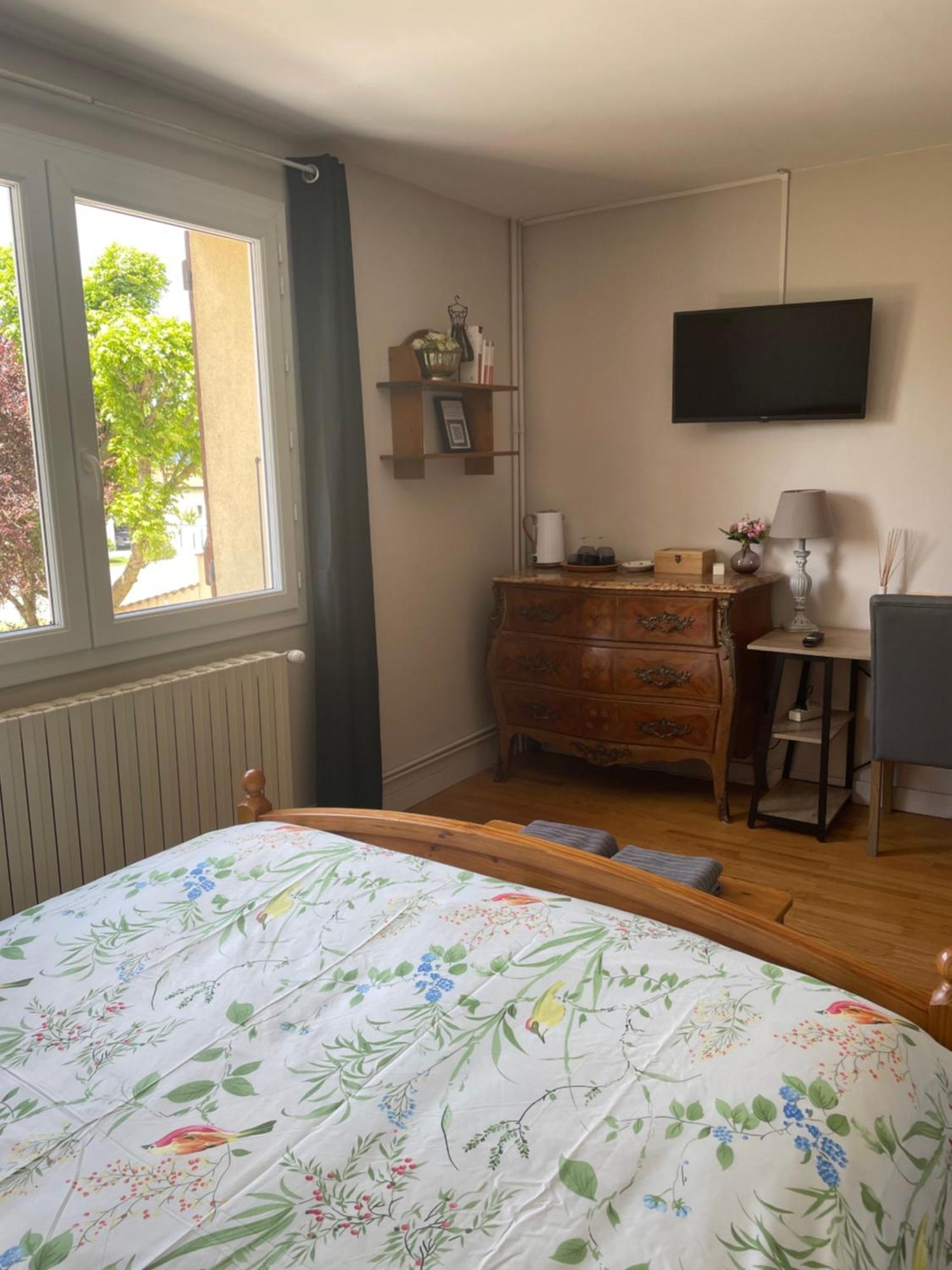 Chez-Sixtine Apartment Albon Ngoại thất bức ảnh